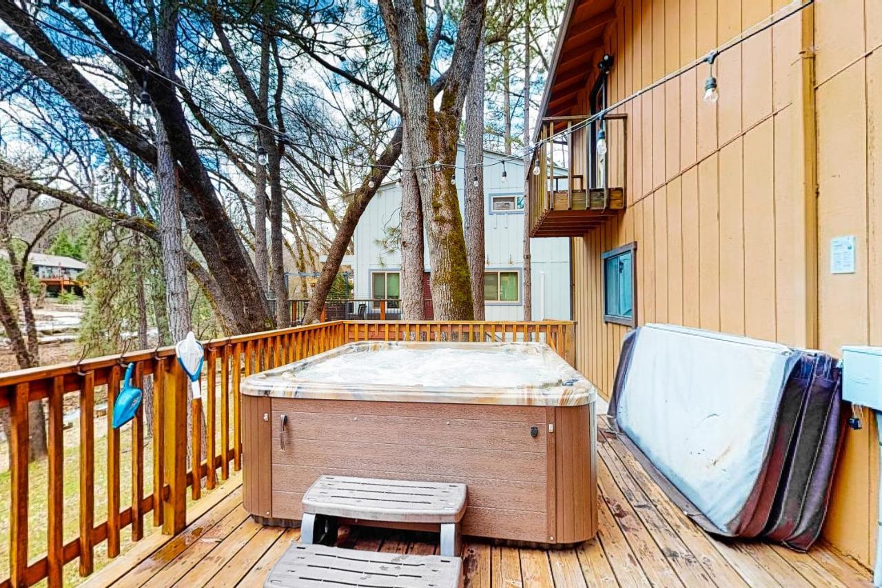 Creekside Cabin Гровленд Экстерьер фото