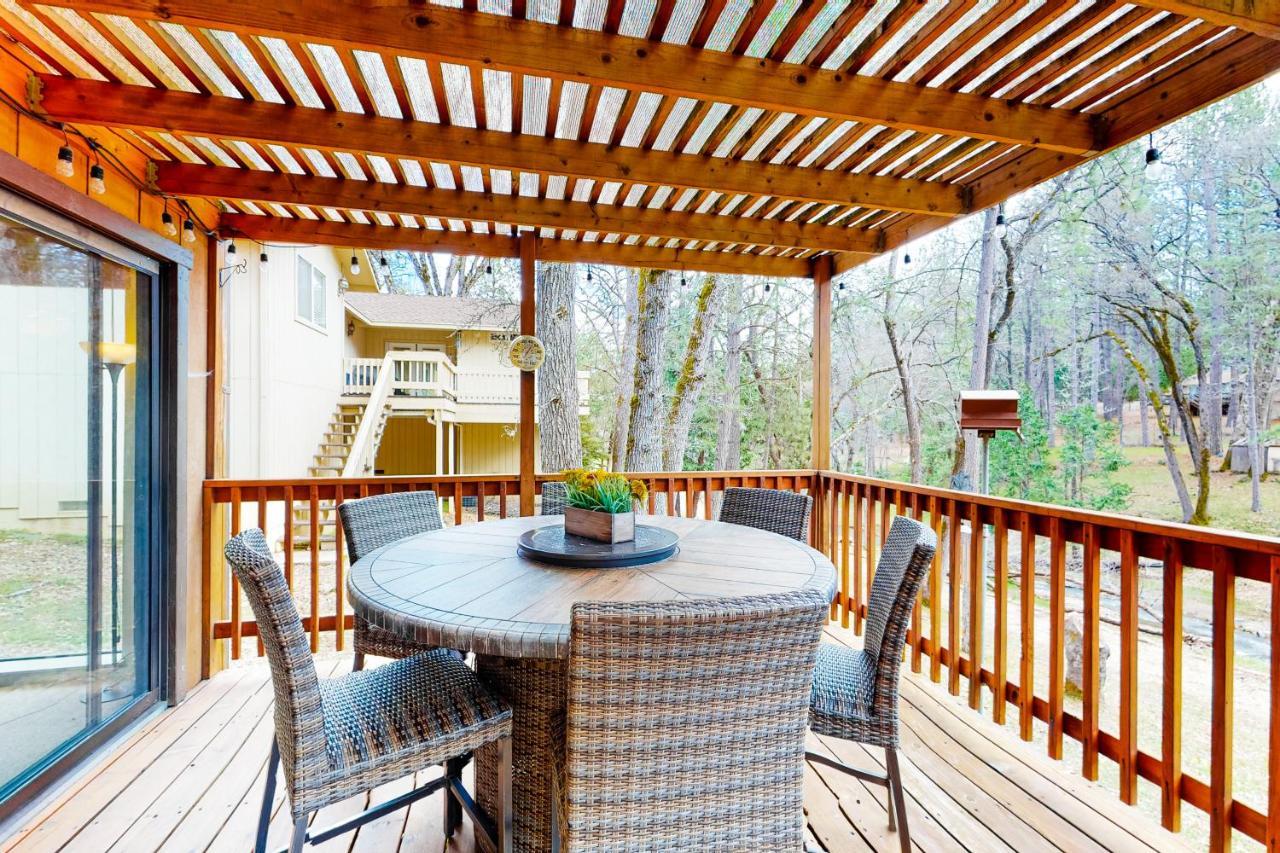 Creekside Cabin Гровленд Экстерьер фото
